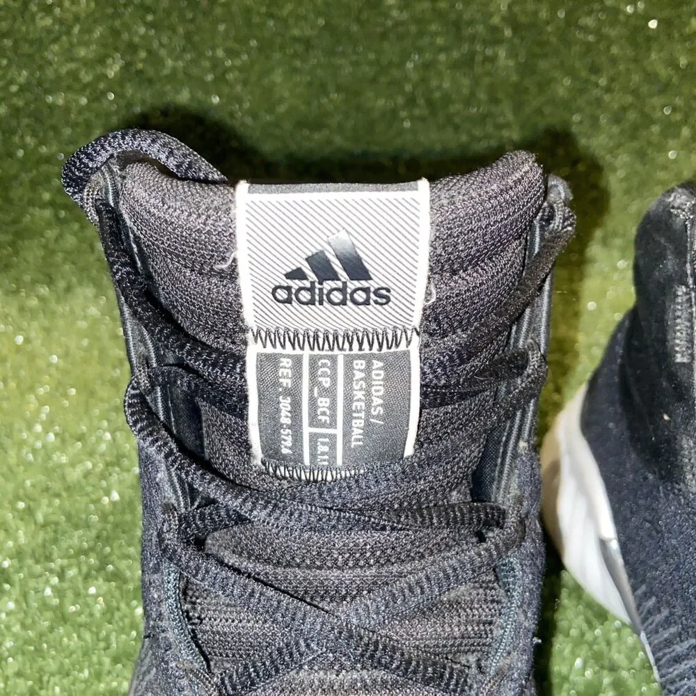 Adidas Pro Bounce Sneakers Men’s Size 7.5 Black White Basketball Shoes